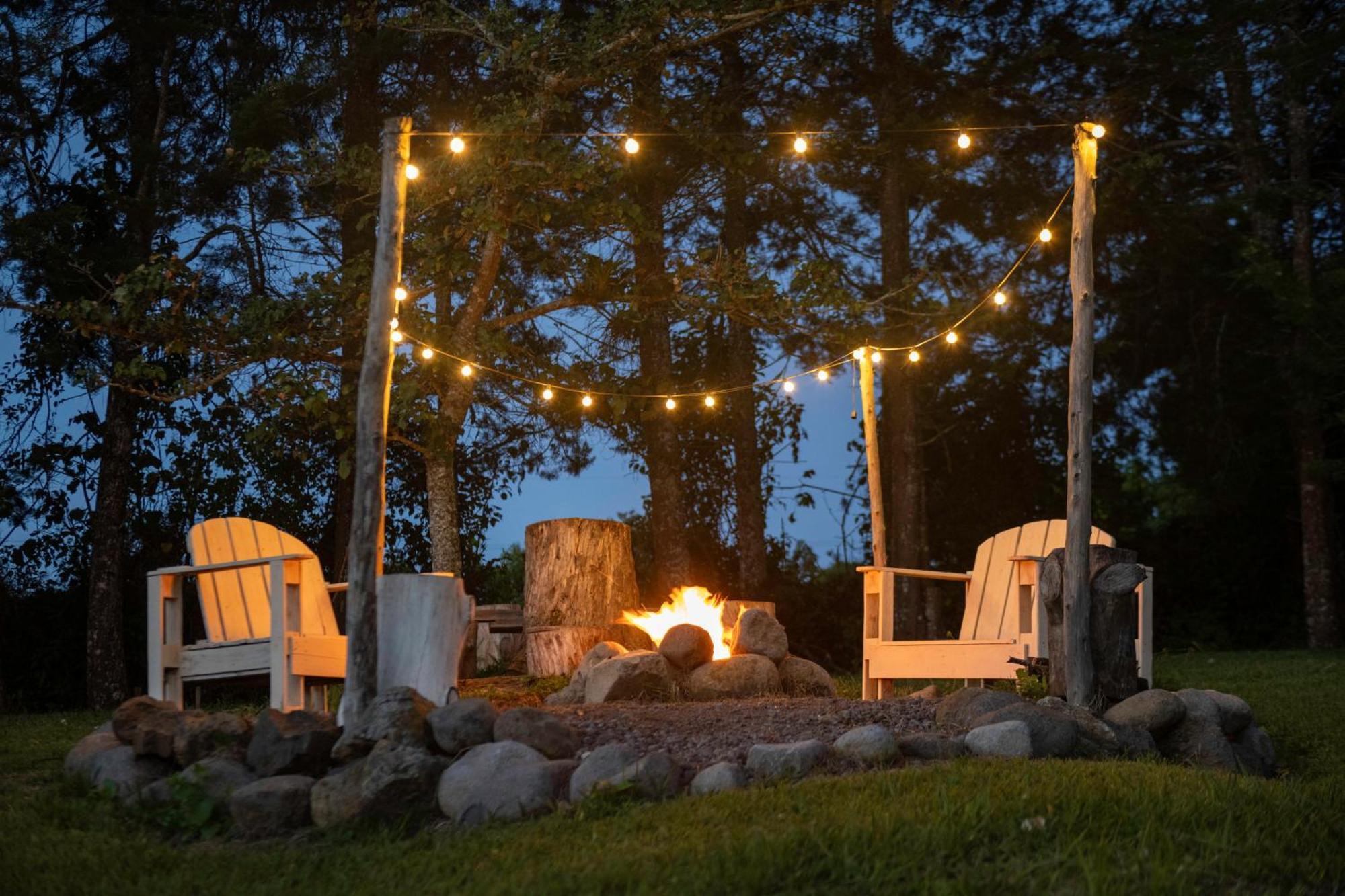 Country House, Cozy Fireplace And An Amazing View *