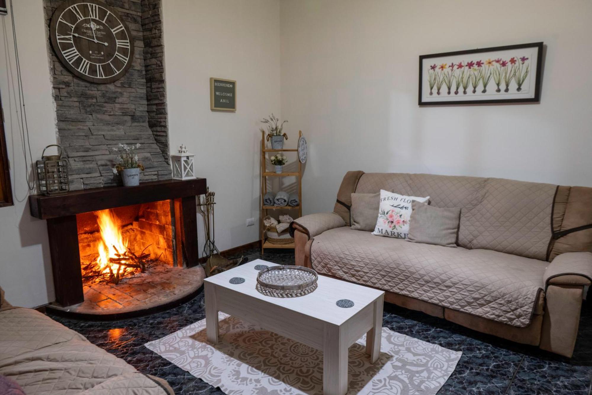 Country House, Cozy Fireplace And An Amazing View Holiday home Cartago